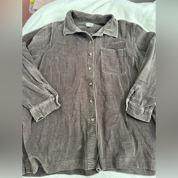 L.L. Bean Tops - Vintage L.L. bean corduroy jacket size 1X